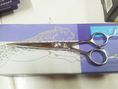 +++จำหน่าย กรรไกรตัด-ซอยผม จากัวร์,(Jaguar hair scissors) ,ขนาด 6 .5 นิ้ว ,สไตล์โดดเด่น แต่ราคาย่อมเยาว์+++