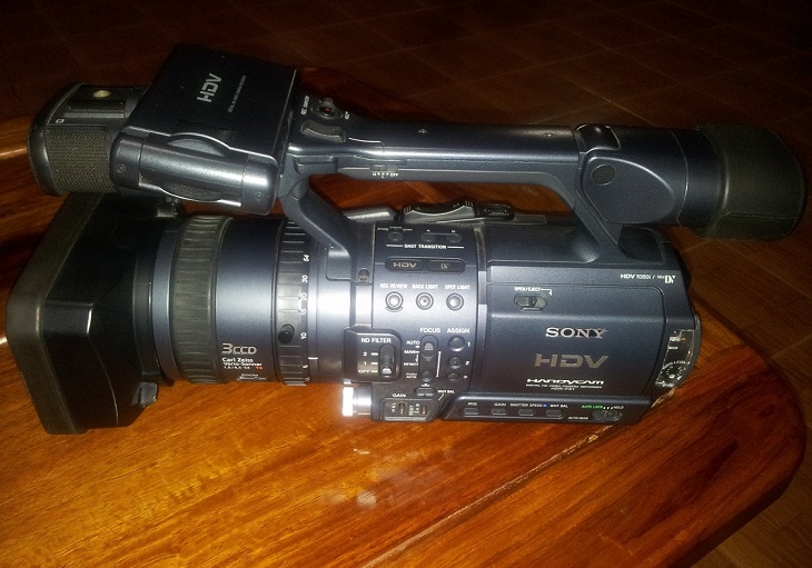 ขายกล้องวีดีโอมืออาชีพ SONY HDR-FX1 รูปที่ 3
