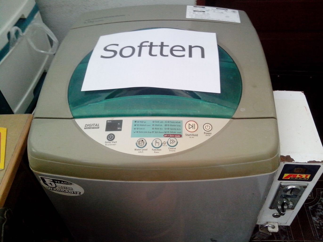 ขายเครื่องซักผ้าหยอดเหรียญ มือสอง(เชียงใหม่) รูปที่ 1