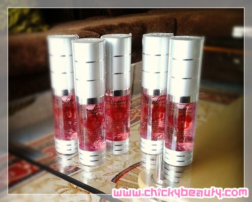 Strawberry Extract Gel Serum เจลเซรั่มสตอเบอรี่กระชับรูขุมขน ช่วยปรับผิวหน้าขาวใส ไร้จุดด่างดำ ลดความมันบนใบหน้า  รูปที่ 1