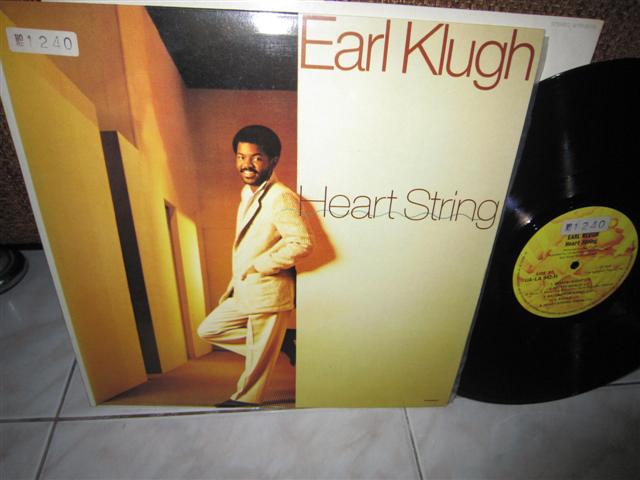 เเผ่นเสียง earl  klugh  heart  string รูปที่ 2
