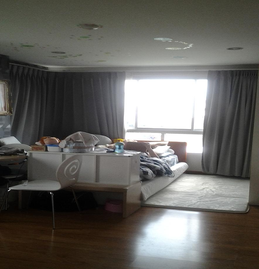ขายถูก Double u condominium ลาดพร้าว-วังหิน ห้องมุม 29.22 ตรม.ชั้น 4 อาคาร B เฟอรครบชุด แอร์ 1เครื่อง+เครื่องทำน้ำอุ่น  พื้นปูด้วยลามิเนต ห้องจัดเป็ รูปที่ 4