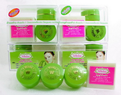 ครีมกลูต้าน้ำนมข้าว Winks (Set) สูตร Extra Skin เน้นการบำรุงหน้าขาวใส รูปที่ 1