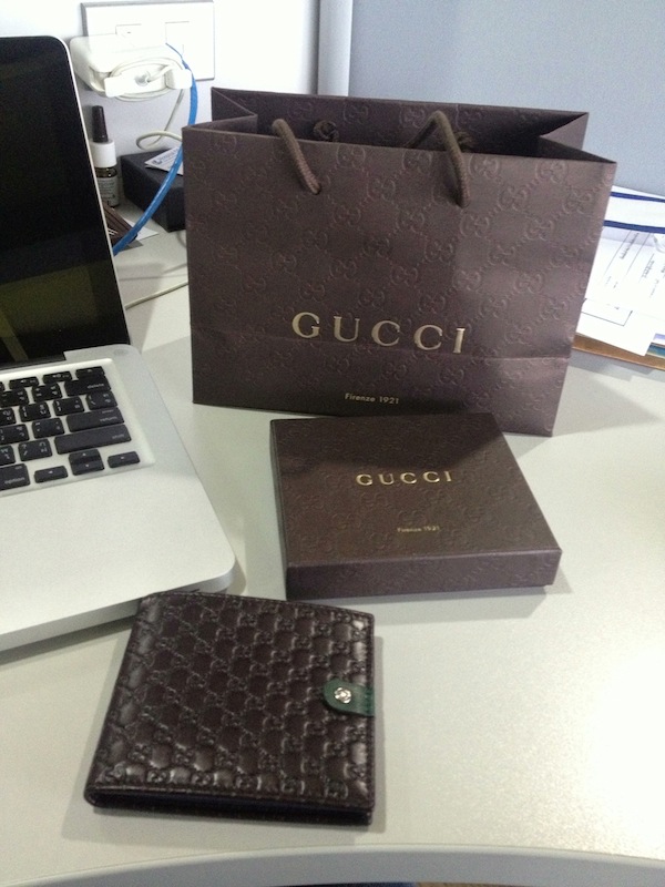 กระเป๋าสตางค์ผู้ชาย Gucci แท้ ส่งตรงจาก Harrods London รูปที่ 1