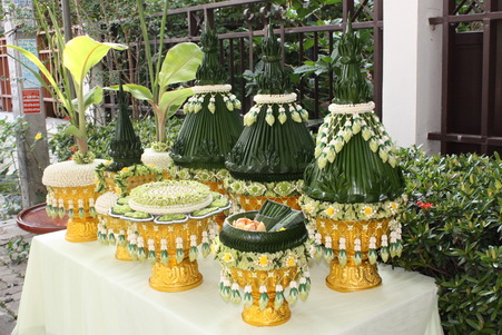 รับทำ รับจัด พานขันหมาก พานพุ่ม จัดดอกไม้ ฝีมือประณีต ราคากันเอง รูปที่ 5