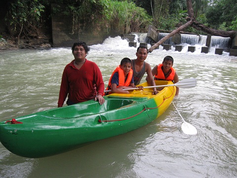 ผลิตและจำหน่ายเรือคยัค เรือแคนนู เรือไฟเบอร์11ฟุต เรือไฟเบอร์18ฟุต สีเจลโค้ท ไฟเบอร์กลาสหนา3มิล ราคาโรงงานโทร085-2376174 รูปที่ 3