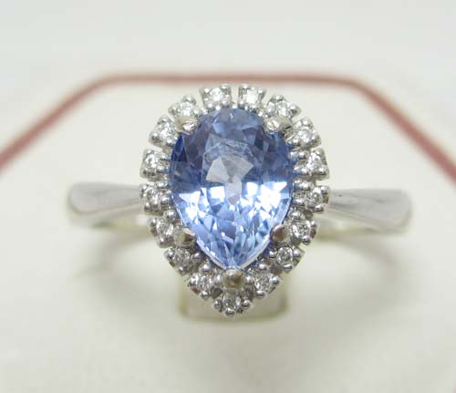แหวน ไพลิน ซีลอน ล้อมเพชร น่ารักมาก นน. 3.46 g รูปที่ 1