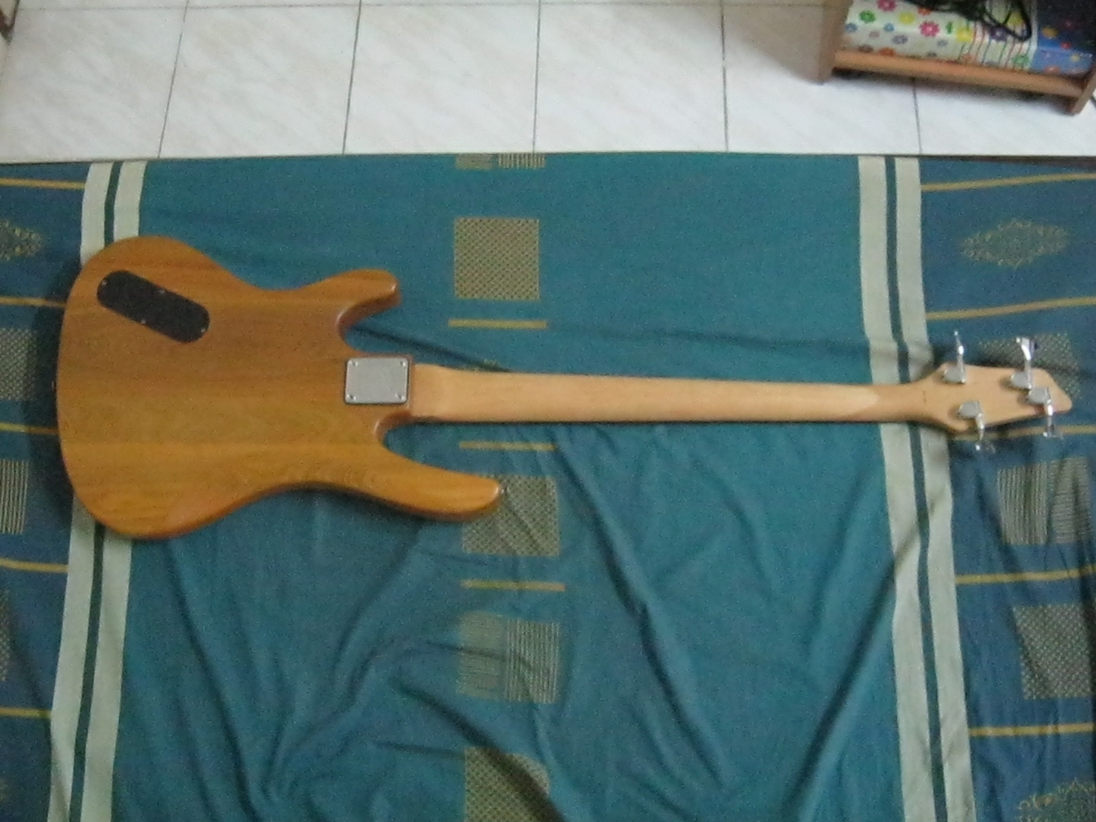 ขายเบส washburn xb100 ตู้แอป์เบสFender Rumble15 ถูกๆจ้า รูปที่ 3