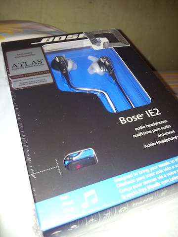 ขายหูฟัง Bose IE2 ของแท้ครับ หิ้วมาจากสิงคโปร์ ใหม่ซีลทุกกล่อง!!! 3500 เท่านั้น จำนวนจำกัด!!! รูปที่ 1