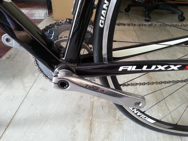 ขายเสือหมอบ giant tcr2 2013 size M สภาพ 99.99% ครับ 29,000 พร้อมส่งครับ รูปที่ 3