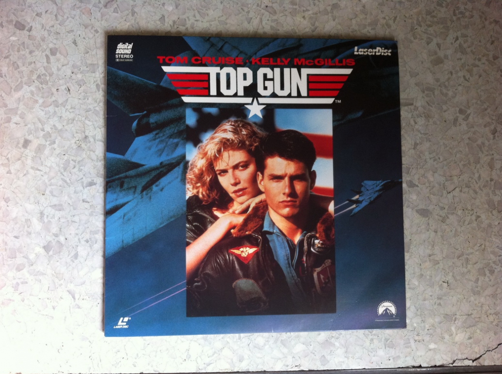 Laser Disc ภาพยนตร์ Top Gun และ Lethal Weapon2 รูปที่ 1