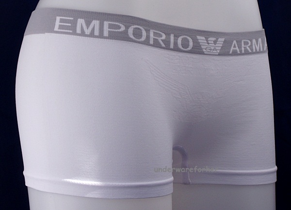 ชุดชั้นในผู้หญิง  EMPORIO  ARMANI สีขาว  แบบเต็มตัว รูปที่ 3