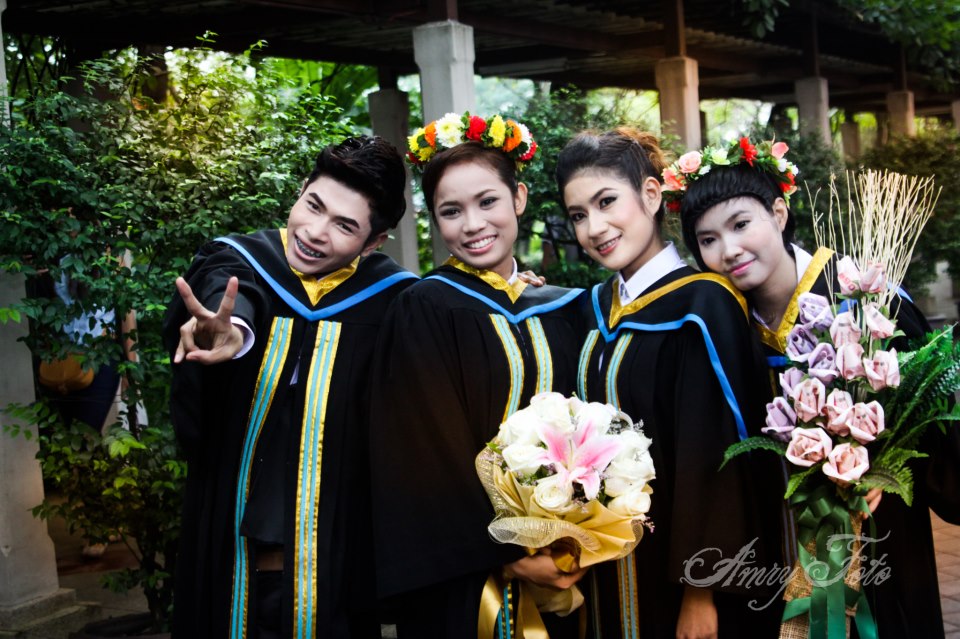 บริการรับเก็บความรู้สึกดีๆรับถ่ายภาพ งานรับปริญญา,งานแต่งงาน,Pre-wedding,งานท่องเที่ยว,งานเลี้ยงบริษัท,งาน แถลงข่าว และงานEventต่างๆ รูปที่ 2