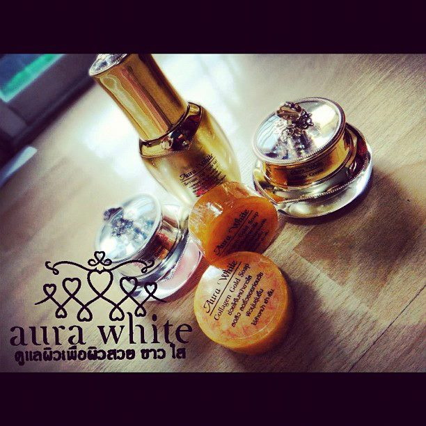 จำหน่ายครีม Aura white (ผักกาด)**พร้อมส่ง** รูปที่ 1