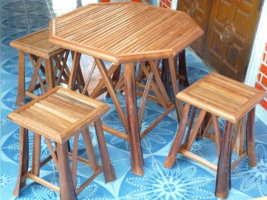 โต๊ะไม้ทำจากไม้ตาลและไม้ไผ่สวยงามสะดุดตาราคาถูก รูปที่ 1