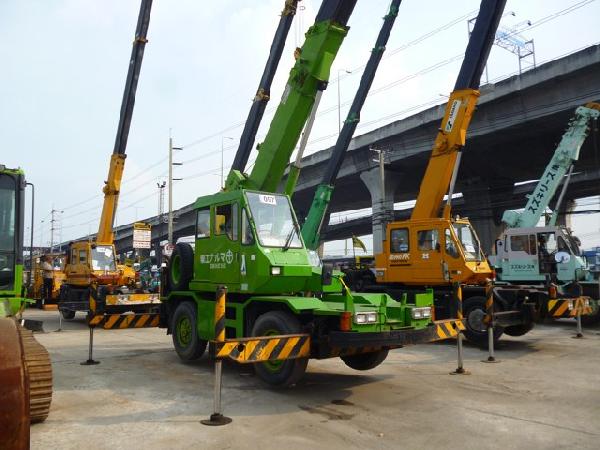 ขายรถเครน KOBELCO RK70-EN10761 รูปที่ 1