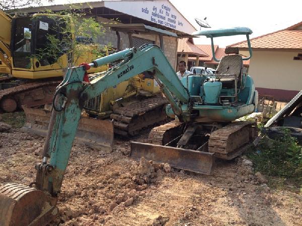 รถแบคโค KOMATSU PC20-7   ราคา  320,000  บาท รูปที่ 1