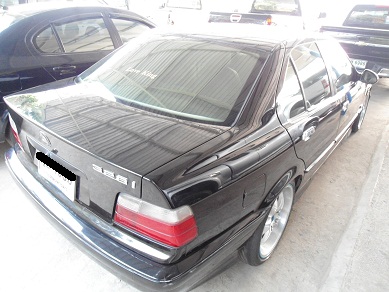 ฟรีดาวน์ BMW-SERIES 3 318i ราคา 199,000 สภาพสวย รวมออกรถ 9,000 บาท รูปที่ 4