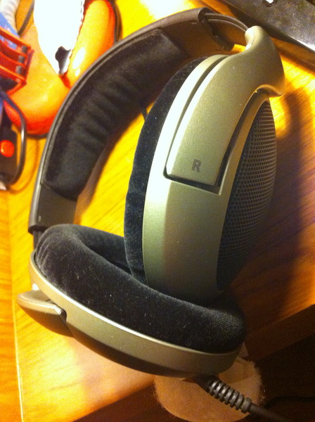 ขายหูฟังเสียงดี Sennheiser HD555 รูปที่ 1