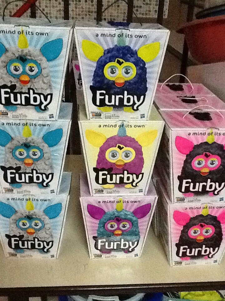 Furby มาแล้วๆๆมีของพร้อมส่งจ้า รูปที่ 1