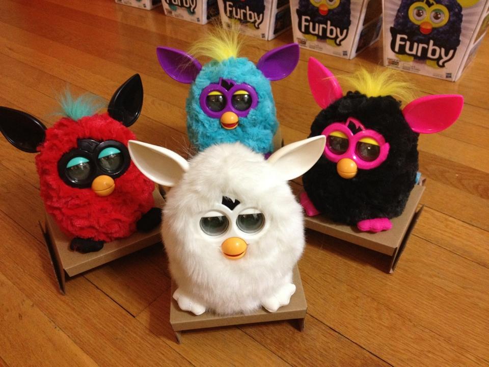 Furby  (usa)3900 พร้อมจัดส่งในทันที รูปที่ 3