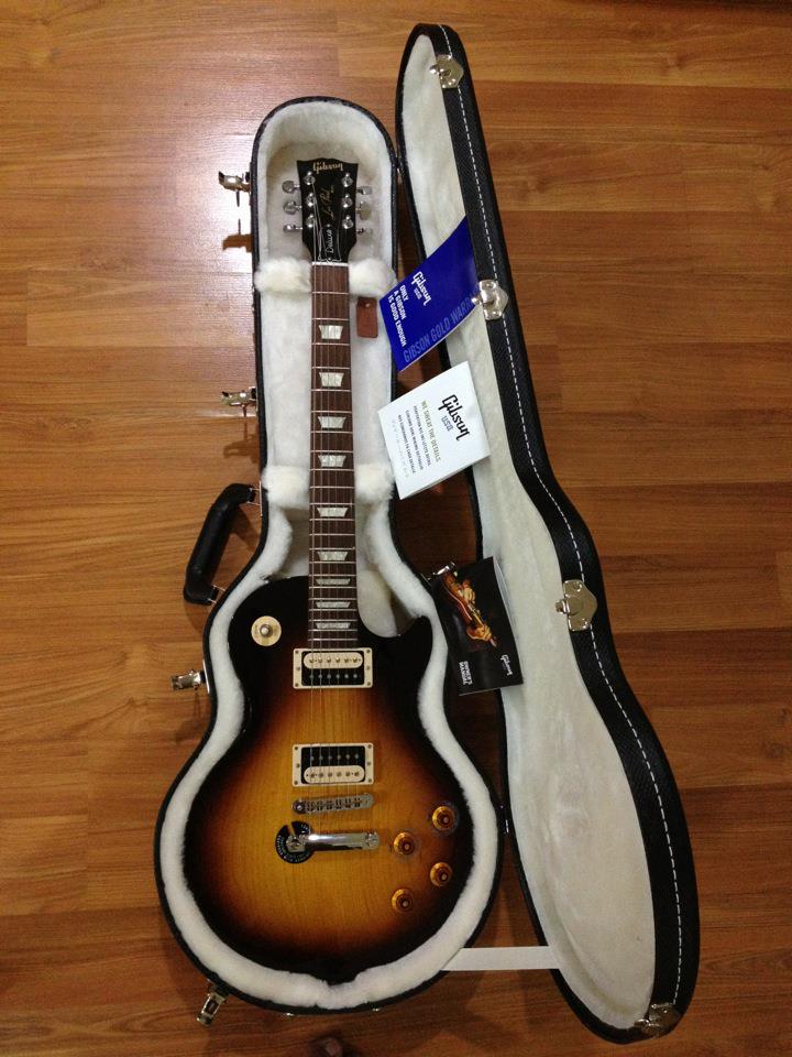 ขาย guitar Gibson les pual dxlux, gibson studio , Ovation (made in USA) หิ้วมาเองครับ รูปที่ 1