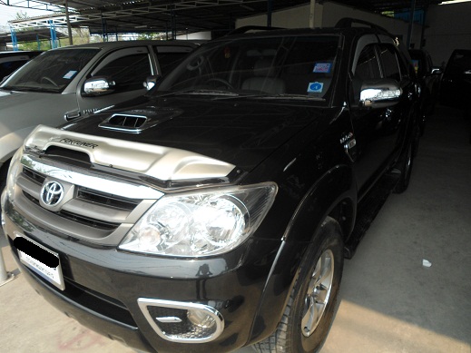ฟรีดาวน์ Fortuner ปี 2006 สีดำ รวมออกรถ 9,000 บาท รูปที่ 2