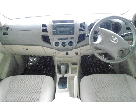 ฟรีดาวน์ Vigo D4D ปี 2005 สี ดำ รวมออกรถ 9,000 บาท รูปที่ 6