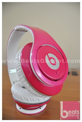 จำหน่ายสุดยอดหูฟังดีไซน์เจ๋งจาก Beats by Dr.Dre ในราคาที่คุณเป็นเจ้าของได้ รูปที่ 3