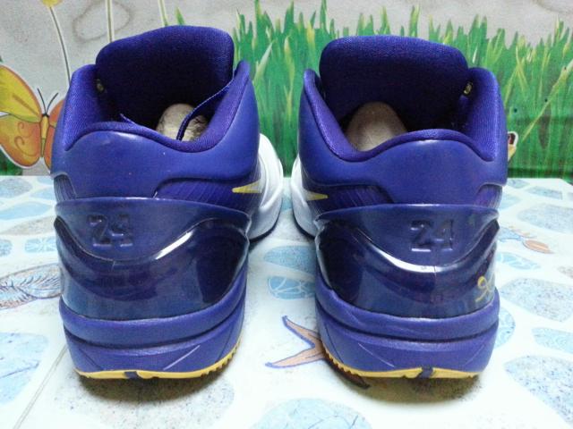 kobe 4 gradient home เบอร์ 8.5 สภาพน้องมือ 1 รูปที่ 4