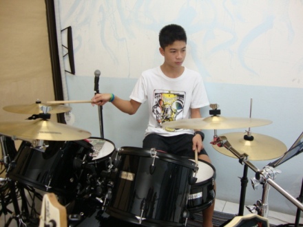เรียนกลองชุดกับ ครูตั้มวงค์สว่างสอนกลองชุด ที่ scienceofmusic ตรงข้าม Big-C วงค์สว่าง 025855718-0859972494 www.staccato- รูปที่ 3
