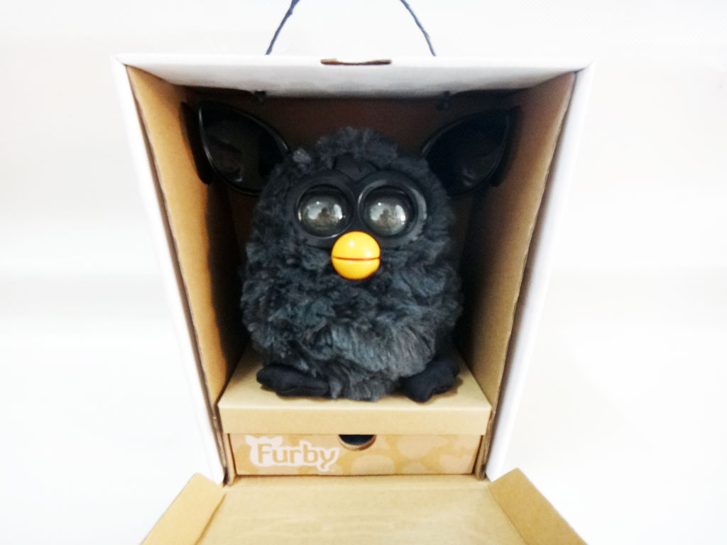ตุ๊กตา Furby สีดำล้วน ไม่ต้องจองไม่ต้อง PreOrder เหลือตัวเดียว รูปที่ 3