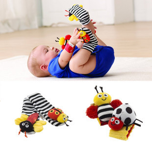 พรีออเดอร์ ยางกัด Vulli Sophie the Giraffe Teether 920 บาท พร้อมส่งลงทะเบียน รูปที่ 4
