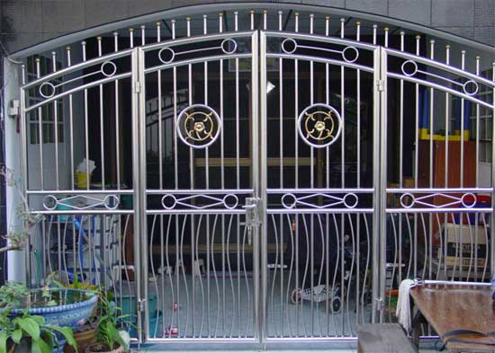 รับสั่งทำ ออกแบบประตูสแตนเลส รูปที่ 4