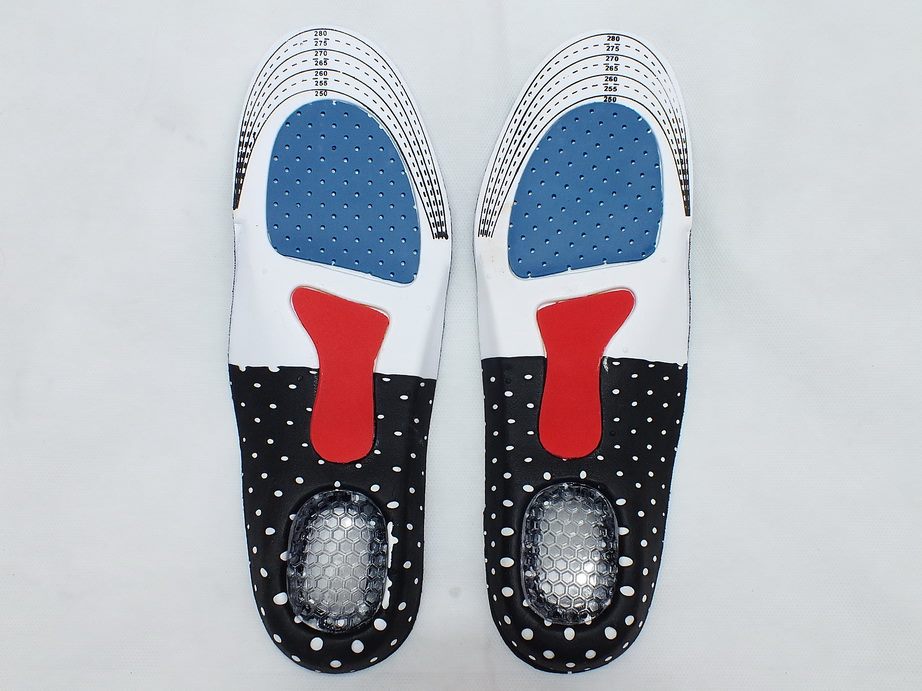 แผ่นรองพื้นรองเท้า เพื่อสุขภาพเท้า Insoles Health ใช้ได้ทั้งผู้ที่มีปันหา อุ้งเท้าแบนค่ะ รูปที่ 2
