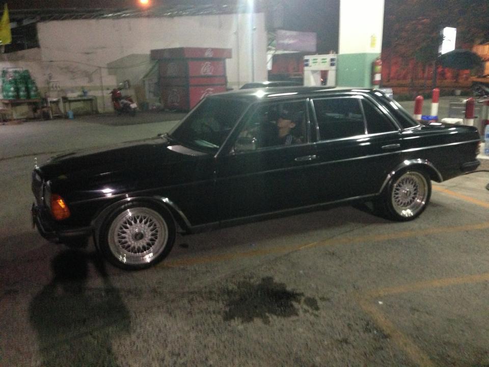BENZ W123 230E เครื่อง 1jz สภาพสวยๆคราสสิคสีดำดุโหดหรูหรา เฉียบคม  รูปที่ 6