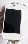 ขาย IPhone4S 16gb สีขาว 95% ศูนย์ทรู 12500 บาทด่วน