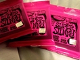 สายกีต้าร์ไฟฟ้า Ernie ball set(9-42) set(10-46) and D'addario set(10-46) ของแท้ 100 %