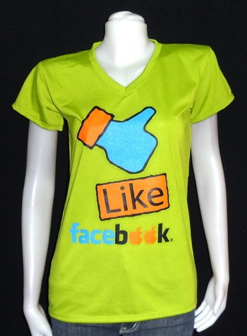 เสื้อยืดน่ารัก สีสันสดใส ขายส่ง 45 บาท ถูกกว่าประตูน้ำ รูปที่ 1