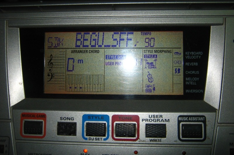 ขายคีบอร์ด Roland EM 55 มือสองสภาพ 80 % ราคา 11,500 บาท รูปที่ 3