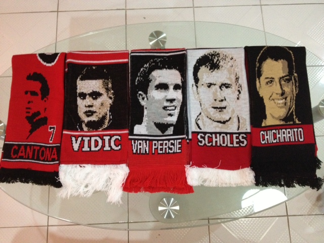 [ผ้าพันคอ] Cantona,Chicharito,Scholes,RVP,Vidic ส่งตรงจากUK รูปที่ 1