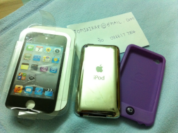 ขาย iPod Touch gen4 สีดำ 8gb สภาพ90% 3,200. บาท รูปที่ 3