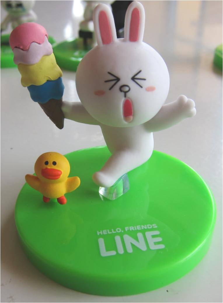 ++++ขายตุ๊กตาตั้งโต๊ะ Line Brown Cony Moon ของแท้จากญี่ปุ่น+++ รูปที่ 5