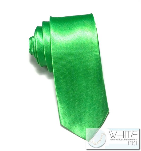 เนคไท ผ้ามันผิวเรียบ สีเขีียวสะท้อนแสง หน้ากว้าง 2 นิ้ว (NT044) by WhiteMKT รูปที่ 1