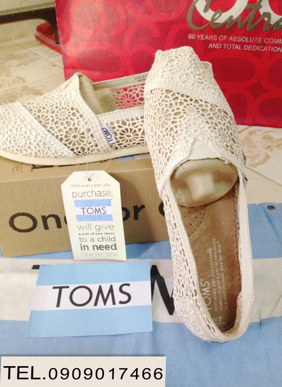 ขาย Toms Shoes Natural Size 7 สีครีม ของใหม่ ของแท้ 1000% จาก USA รูปที่ 1