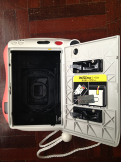ขายกล้องโพลารอยด์ fujifilm instax mini25 สีชมพูฟ้า สภาพกิ๊งเลยจ้า รูปที่ 4
