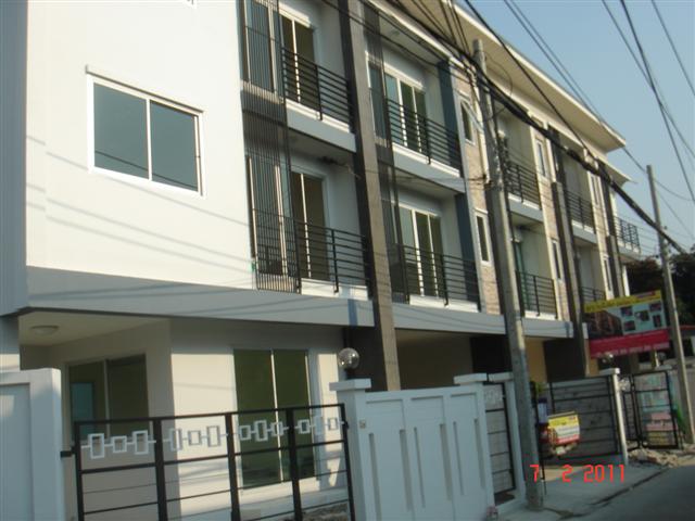 รับเหมาก่อสร้าง  รับสร้างบ้าน  รับต่อเติมบ้าน  รับออกแบบก่อสร้างบ้าน  รูปที่ 3