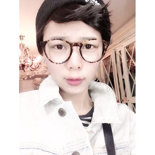มาแว้ววว แว่นคิตตี้น่ารัก สดใส สไตล์เกาหลี ซื้อใส่ตอนนี้ โปรโมชั่นดีๆ ส่งฟรีลงทะเบียนไปเลย มีหลายสีหลายแบบ ราคากันเอง  รูปที่ 2