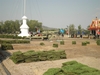 รูปย่อ ไร่หญ้าศรีพลาพร ขายหญ้าจัดสวน หญ้าปูสนามราคาถูก รับออกแบบจัดสวนในราคากันเอง โทร.084-9052831,086-1519949 รูปที่5