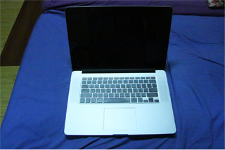 ขาย MacBook Pro with Retina display 15